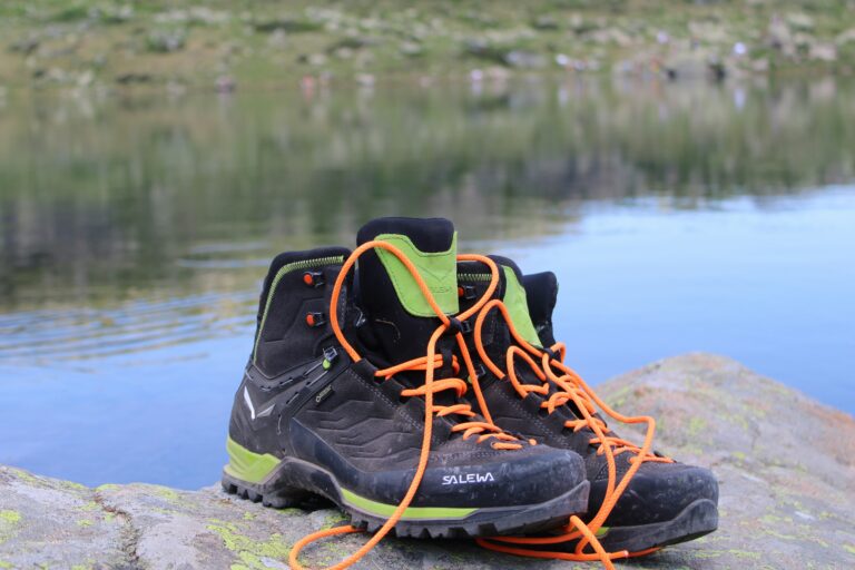 an image of one of the best men's hiking shoes for beginners